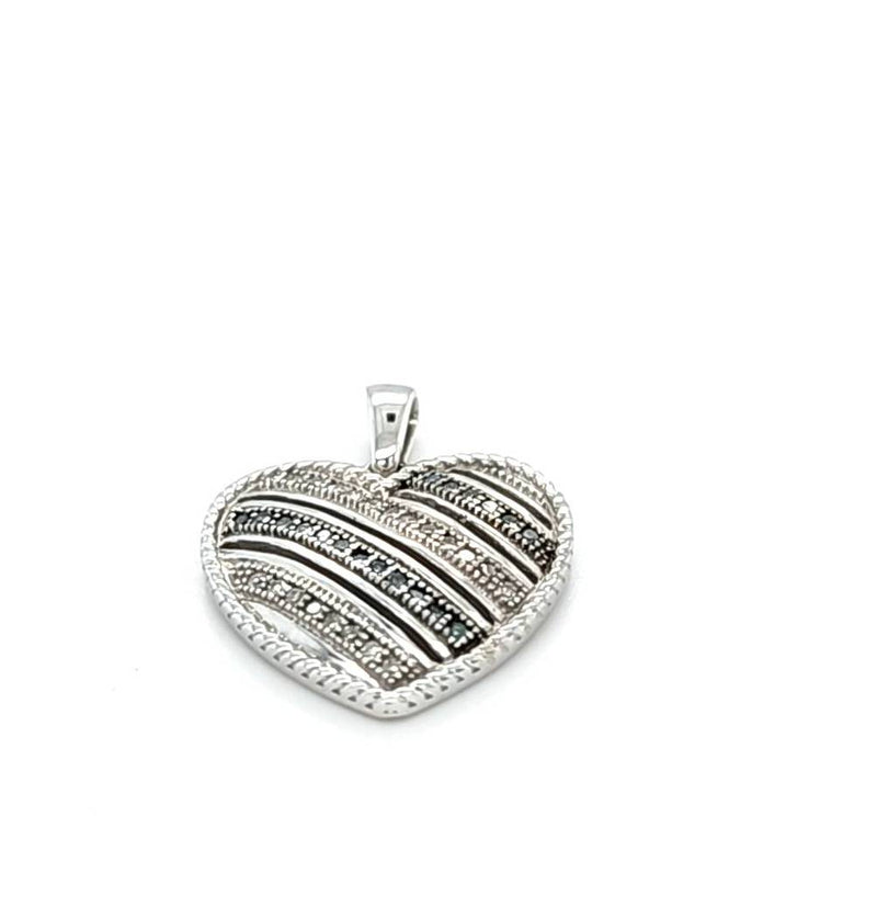 10CT WHITE GOLD AND DIAMOND HEART SHAPED PENDANT