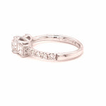 14ct WHITE GOLD DIAMOND TRILOGY RING TDW: 1.00ct VAL: $2899