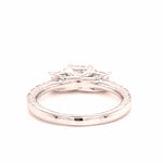 14ct WHITE GOLD DIAMOND TRILOGY RING TDW: 1.00ct VAL: $2899