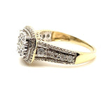 9ct YELLOW GOLD ILLUSION-SET DIAMOND DRESS RING TDW: 0.35ct