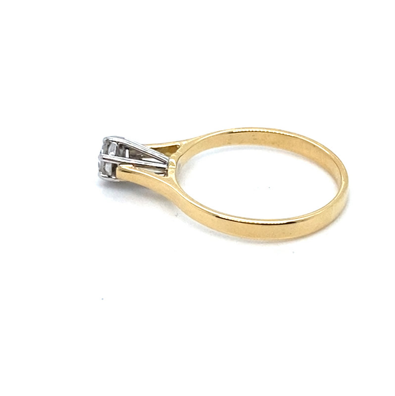 18CT YELLOW GOLD & PALLADIUM DIAMOND DRESS RING VALUED @ $2999