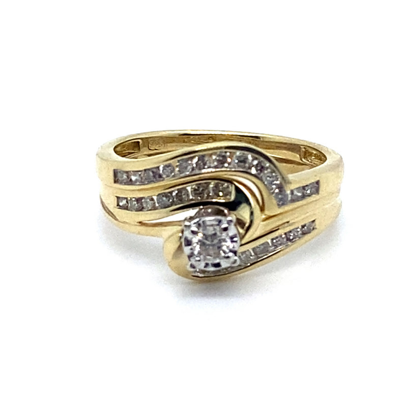 9CT YELLOW & WHITE GOLD WRAP AROUND STYLE DIAMOND BRIDAL SET VALUED @  $1499