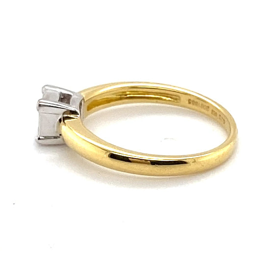 18CT YELLOW & WHITE GOLD THICKENED TOP STYLE DIAMOND DRESS RING VALUED @ $1799