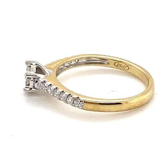 9CT YELLOW & WHITE GOLD THICKENED TOP STYLE DRESS RING VALUED @ $1199