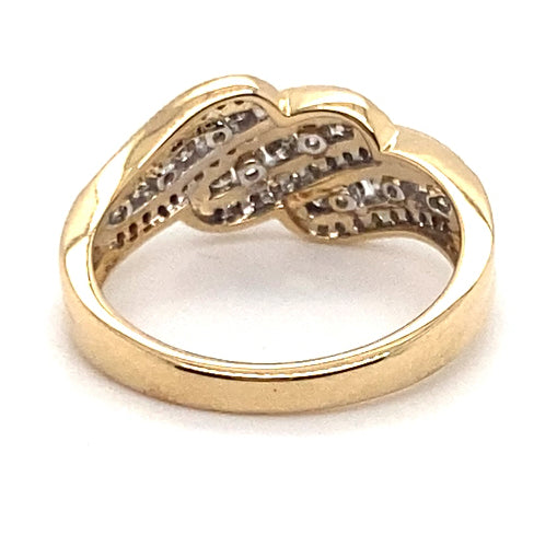 10CT YELLOW GOLD CROSS OVER PATTERN DIAMOND DRESS RING VALUED @ $1699