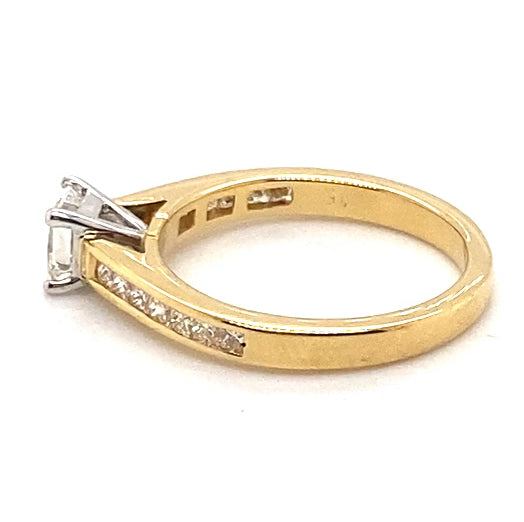 18CT YELLOW & WHITE GOLD FLOW UP STYLE DIAMOND DRESS RING VALUED @ $4499