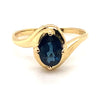 18CT YELLOW GOLD GALLERIED WRAP AROUND SAPPHIRE DRESS RING VALUED @ $1899