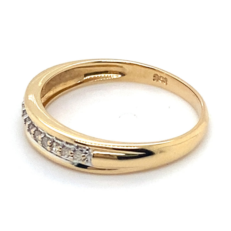 9CT YELLOW GOLD DIAMONDS CLAW SET IN THICKENED TOP DRESS RING