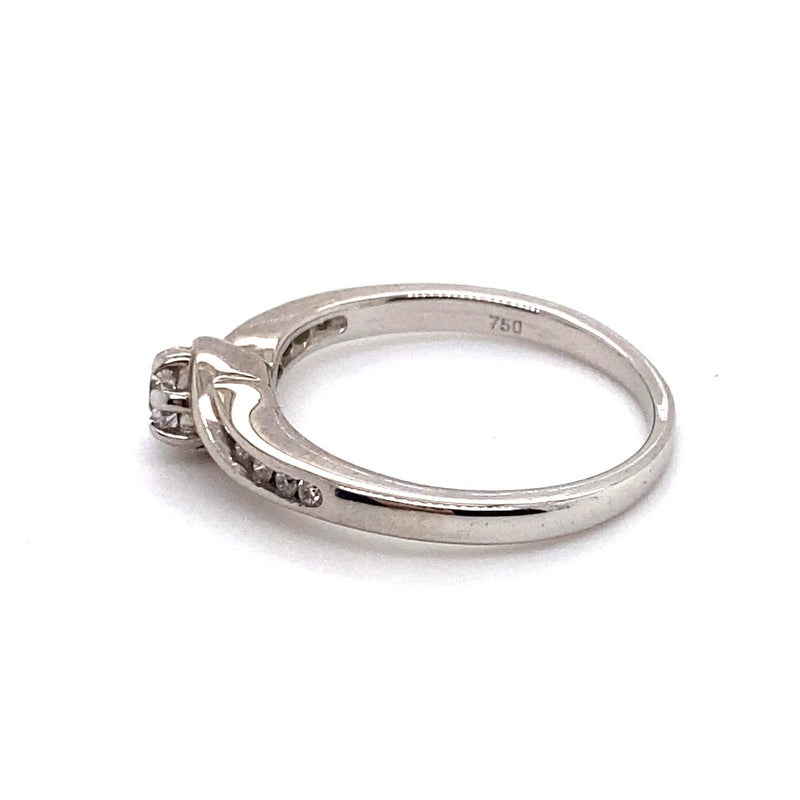 18CT WHITE GOLD WRAP AROUND STYLE DIAMOND DRESS RING VALUED @ $2099