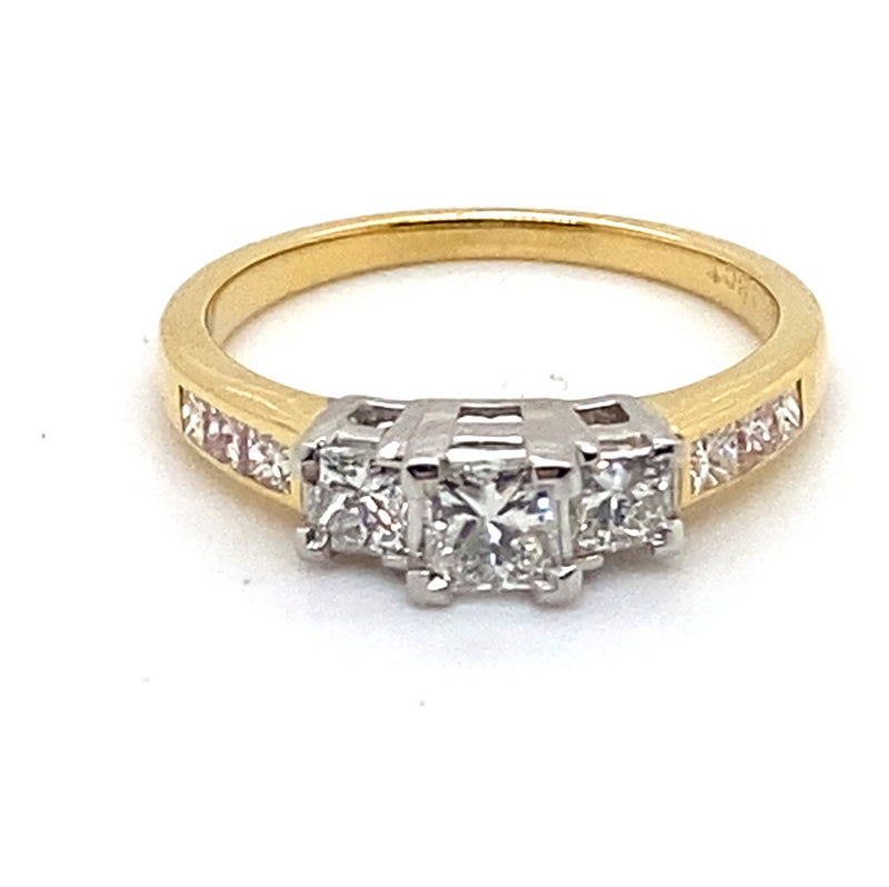 18CT YELLOW & WHITE GOLD THICKENED TOP DIAMOND DRESS RING VALUED @ $4999