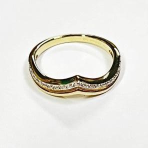 REDUCED! 10ct GOLD DIAMOND WISHBONE RING VAL $899