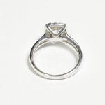 18ct WHITE GOLD DIAMOND DRESS RING TDW: 0.75cts VAL $4499