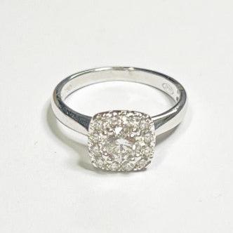 18ct WHITE GOLD DIAMOND DRESS RING TDW: 0.75cts VAL $4499