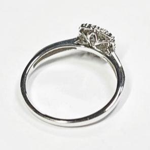 9ct WHITE GOLD DIAMOND DRESS RING TDW: 0.25ct VAL: $1299