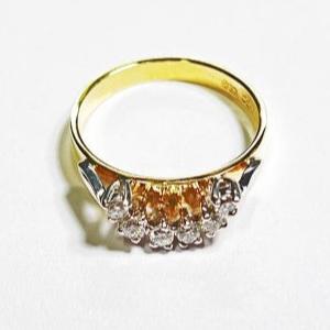 REDUCED! 18ct GOLD CURVED DIAMOND BAND TDW:0.25ct VAL$2199