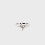 14CT WHITE GOLD CROSS OVER SHOULDERS DIAMOND DRESS RING VALUED @ $2275